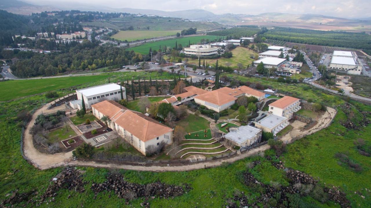 Hi - Tel Hai Hostel Kfar Giladi Dış mekan fotoğraf